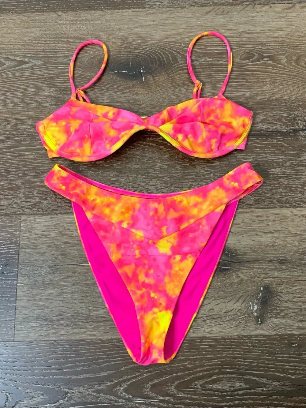 Lovers and Friends Kolbie Top/ Bottom Bikini Swimsuit  in Sunset Tie Dye S - Picture 2 of 8